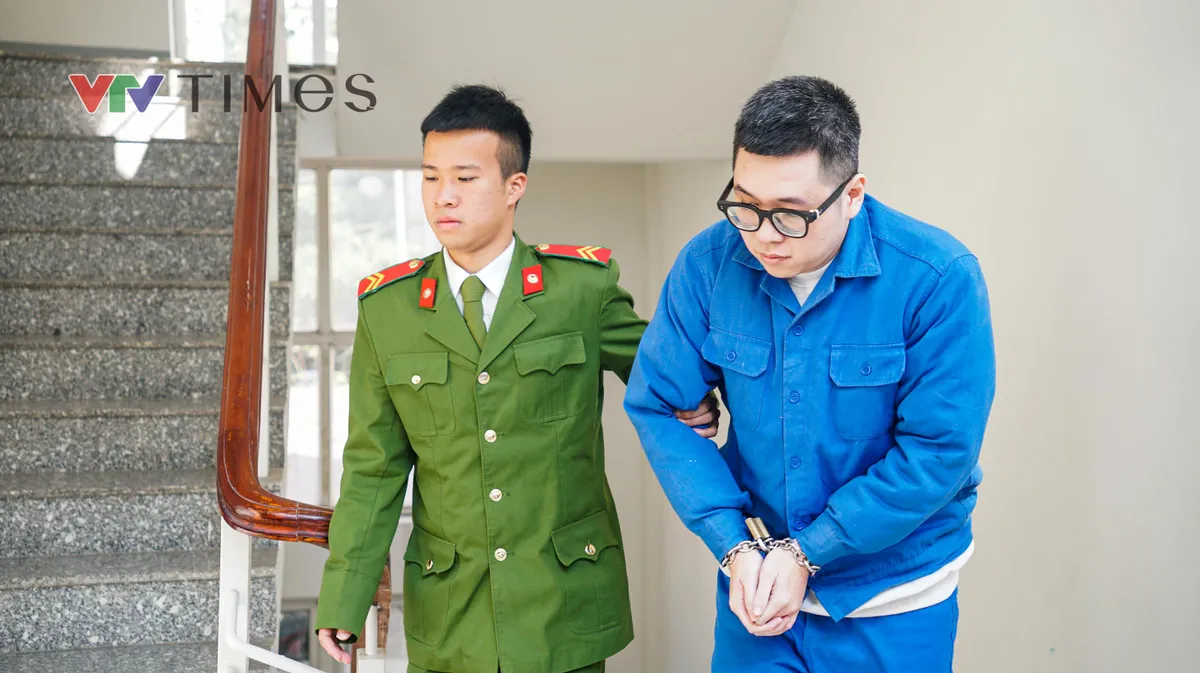 Người đ&agrave;n &ocirc;ng đ&aacute;nh phụ nữ tại chung cư Sky Central lĩnh &aacute;n 6 th&aacute;ng t&ugrave;- Ảnh 3.