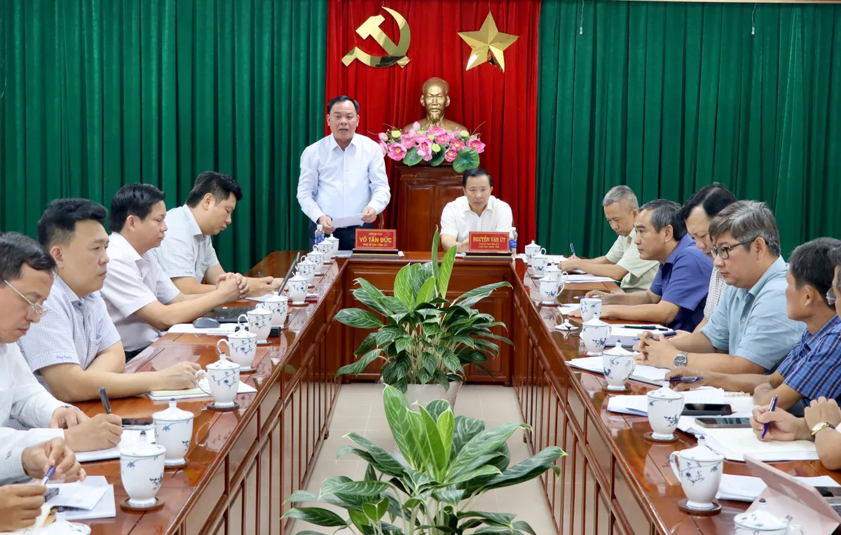 Tăng tốc ho&agrave;n thiện mạng lưới giao th&ocirc;ng kết nối s&acirc;n bay Long Th&agrave;nh trước th&aacute;ng 6/2026 - Ảnh 1.