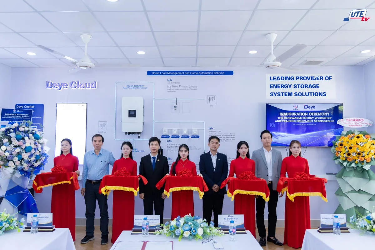 Deye Vietnam kh&aacute;nh th&agrave;nh ph&ograve;ng th&iacute; nghiệm C&ocirc;ng nghệ năng lượng Mặt trời - Ảnh 1.