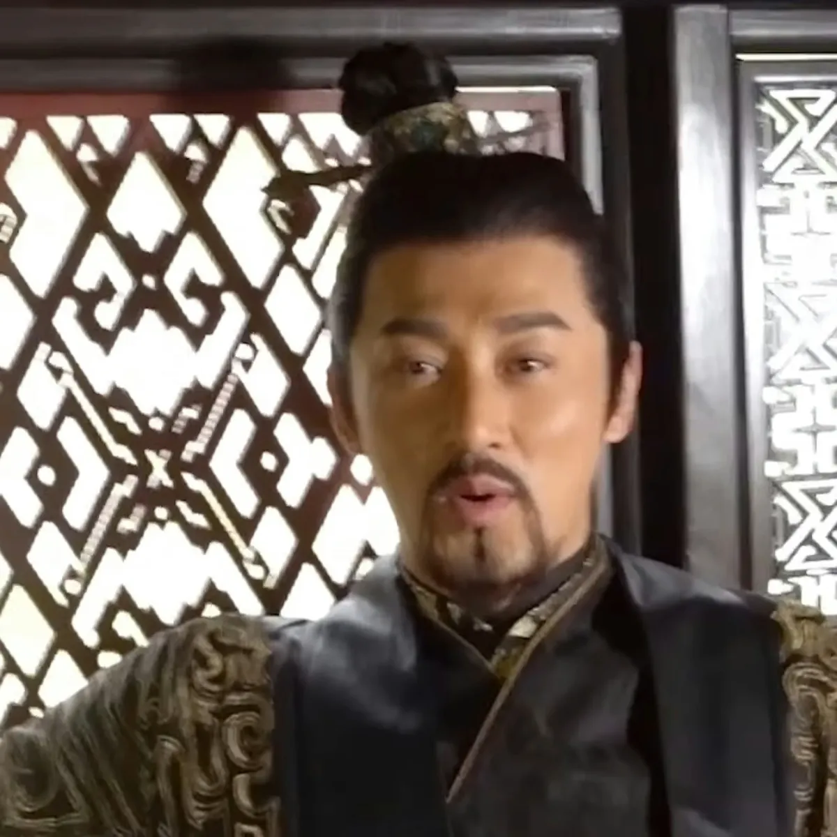 Hậu trường vui nhộn của bản điện ảnh đang gây sốt Tầm Tần ký - Ảnh 2.