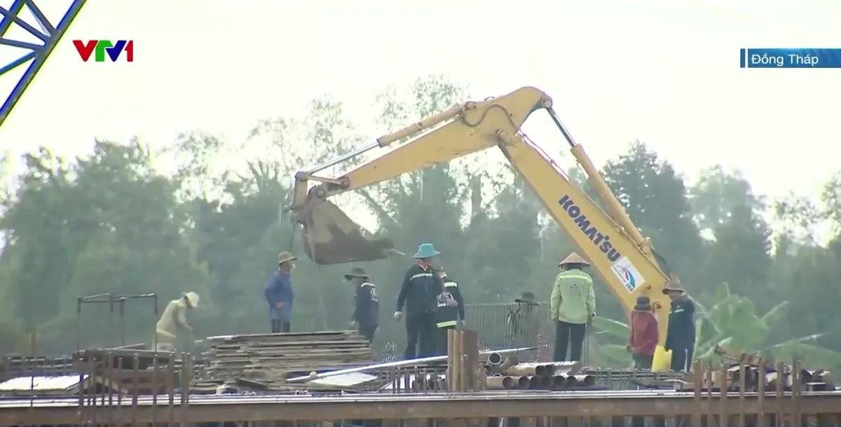 Đồng Th&aacute;p: Tăng tốc thực hiện nghị quyết - Ảnh 1.