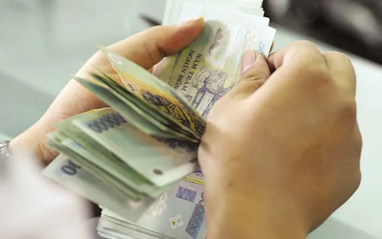 Đề xuất sửa đổi chế độ tiền lương đối với cán bộ, công chức, viên chức, lực lượng vũ trang - Ảnh 1.