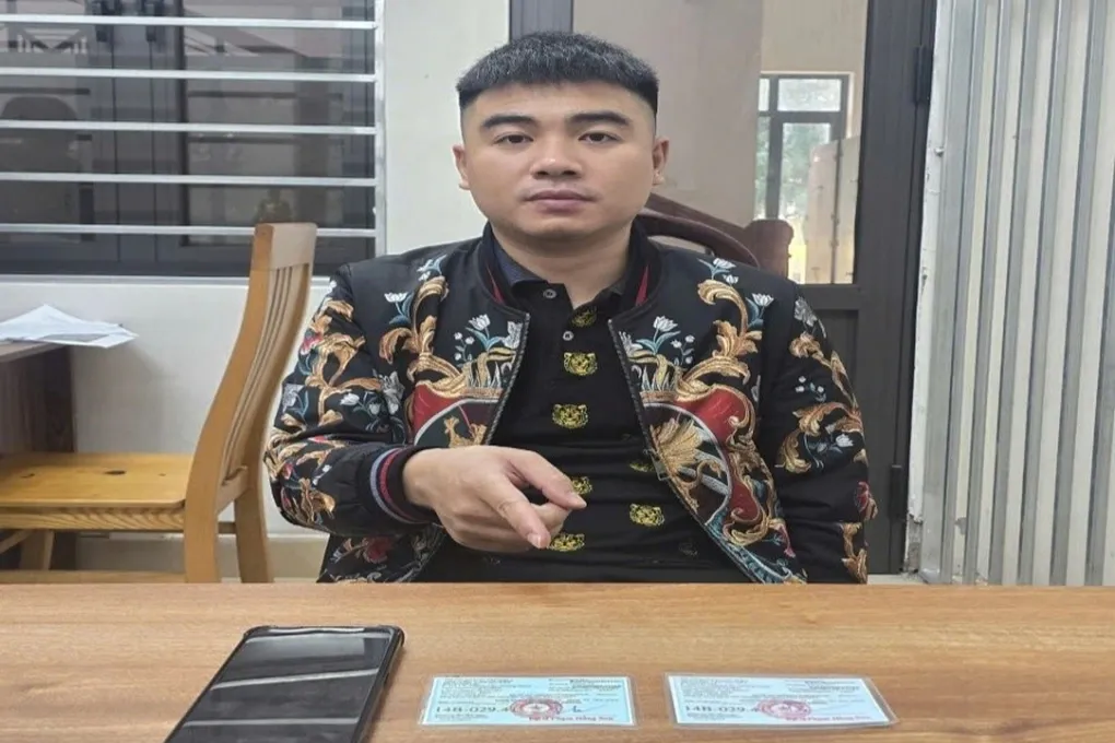 D&ugrave;ng giấy tờ &ocirc; t&ocirc; giả lừa đảo, chiếm đoạt h&agrave;ng trăm triệu đồng- Ảnh 1.