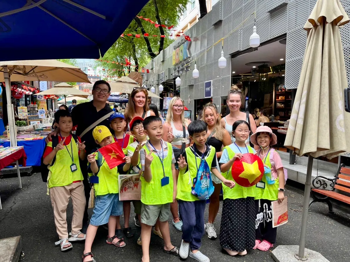 Đường s&aacute;ch TP Hồ Ch&iacute; Minh v&agrave; h&agrave;nh tr&igrave;nh 10 năm lan tỏa c&aacute;c gi&aacute; trị văn h&oacute;a- Ảnh 5.