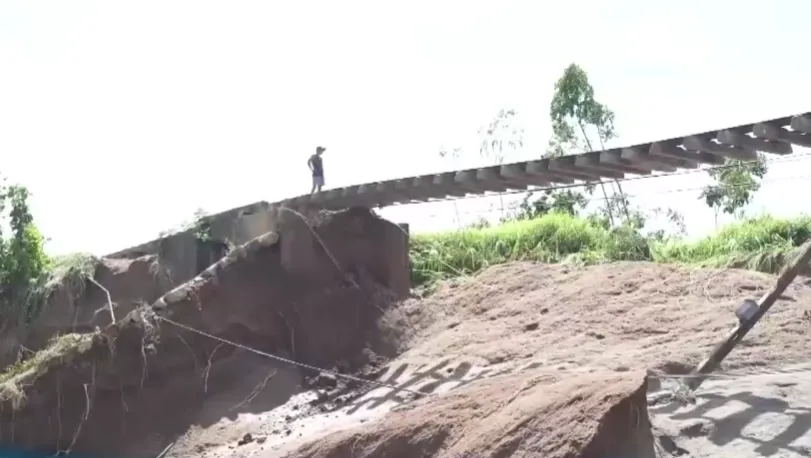 Cơ giới h&oacute;a sửa chữa hư hỏng dạ tầng đường sắt - Ảnh 1.