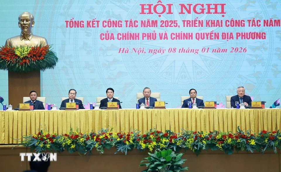 Thủ tướng: Chuyển đổi cơ cấu kinh tế, x&aacute;c lập m&ocirc; h&igrave;nh tăng trưởng mới, tăng cường tự chủ chiến lược - Ảnh 1.