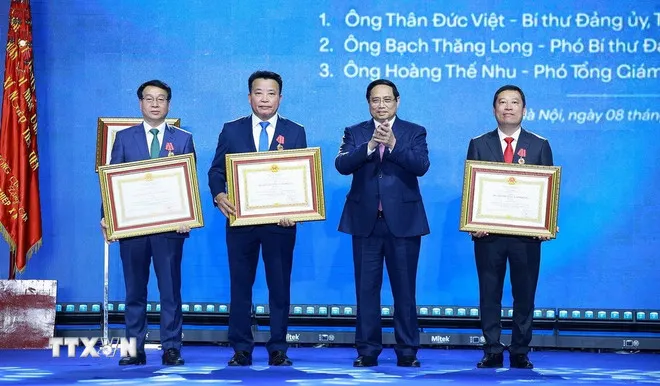 Thủ tướng Phạm Minh Chính: May 10 phải trở thành tập đoàn thời trang quốc tế - Ảnh 5.