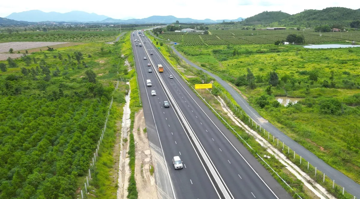 Hơn 3.000km cao tốc: "mạch máu" chiến lược và cú hích thay đổi vận mệnh kinh tế quốc gia - Ảnh 3.