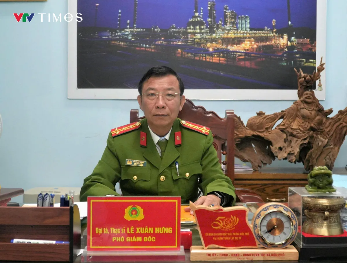 Quảng Ng&atilde;i: Niềm vui v&ocirc; bờ khi nhận nh&agrave; mới trong 'Chiến dịch Quang Trung' - Ảnh 2.