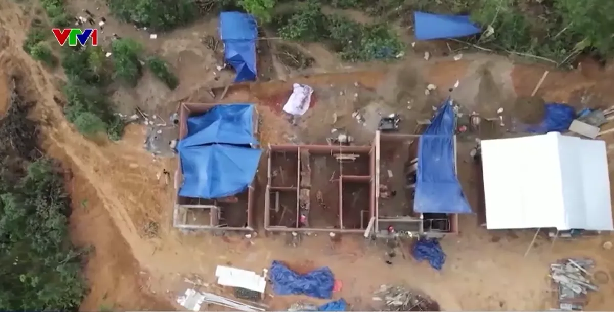 Chiến dịch Quang Trung về đ&iacute;ch thần tốc: H&agrave;ng ngh&igrave;n m&aacute;i nh&agrave; mới cho người d&acirc;n v&ugrave;ng lũ - Ảnh 6.