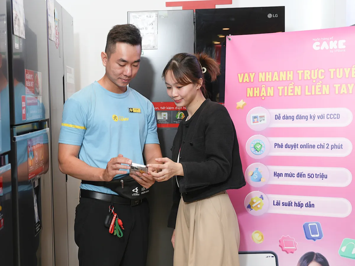 Cake l&agrave; ng&acirc;n h&agrave;ng đầu ti&ecirc;n cho vay tiền mặt tr&ecirc;n nền tảng kh&aacute;ch h&agrave;ng th&acirc;n thiết của Tập đo&agrave;n Thế Giới Di Động- Ảnh 2.