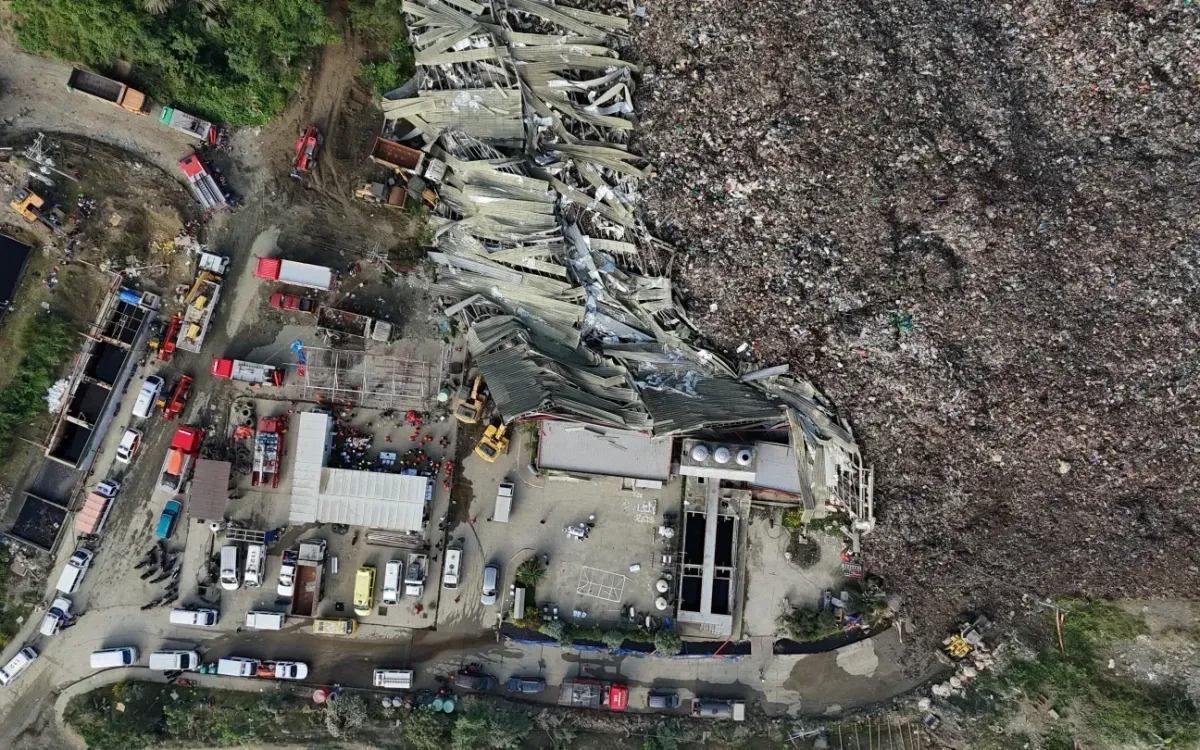 Toàn cảnh hiện trường sau vụ sập bãi rác tại cơ sở phân loại rác ở Binaliw, thành phố Cebu, Philippines, ngày 9/1/2026 (Ảnh: AP)