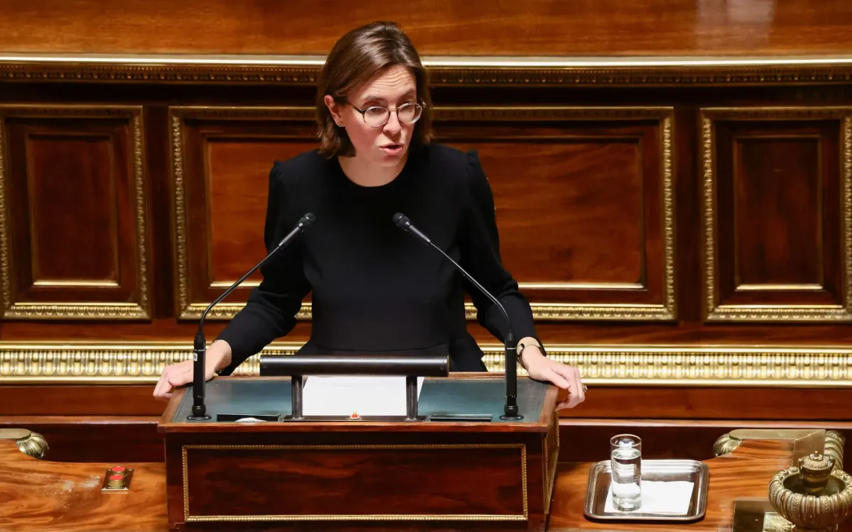 Bộ trưởng Ngân sách Pháp Amélie de Montchalin (Ảnh: EPA)