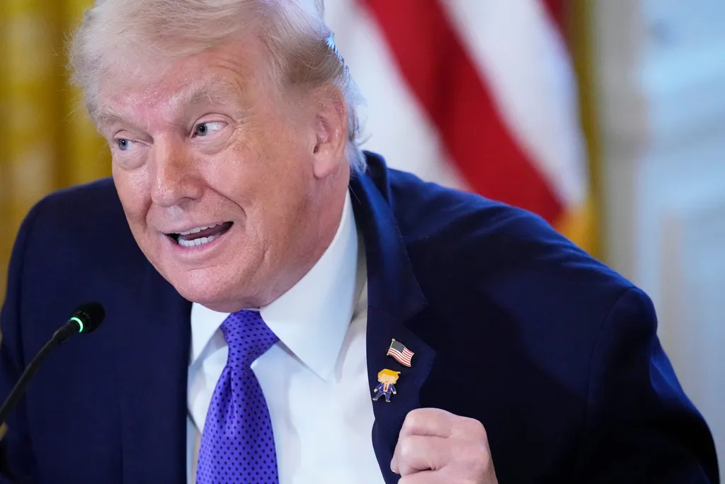 Tổng thống Mexico phản ứng về lời kêu gọi “tiêu diệt các băng đảng ma túy” của Tổng thống Trump- Ảnh 1. Tổng thống Mexico phản ứng về lời kêu gọi “tiêu diệt các băng đảng ma túy” của Tổng thống Trump- Ảnh 1.