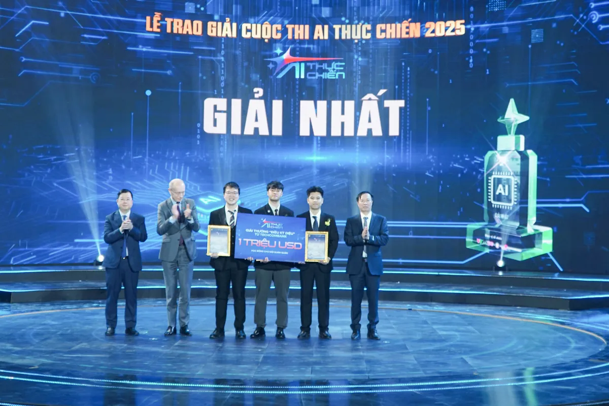 &ldquo;AI Thực chiến&rdquo; 2025: Th&uacute;c đẩy ứng dụng AI v&agrave;o c&aacute;c b&agrave;i to&aacute;n thực tiễn - Ảnh 6.