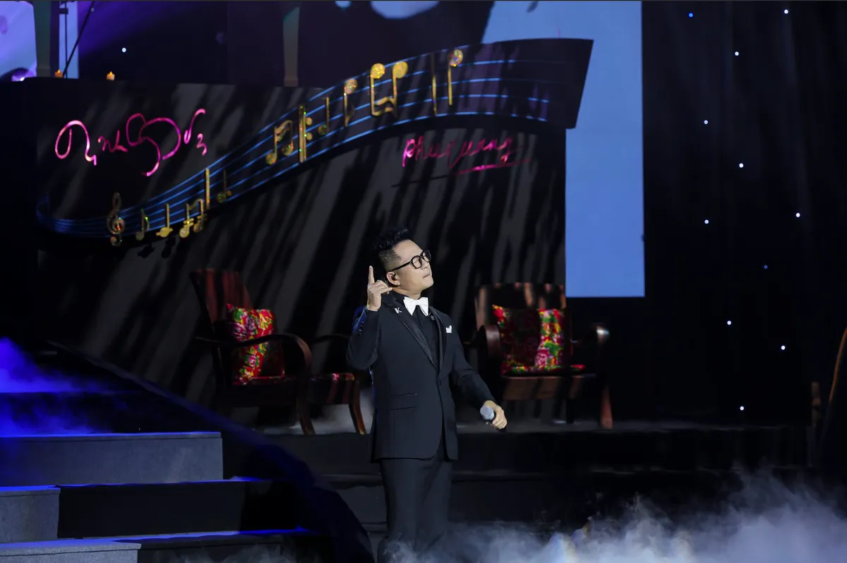 Ngọc Anh 3A, Hồng Nhung thăng hoa khi h&aacute;t nhạc Trịnh C&ocirc;ng Sơn - Ph&uacute; Quang  - Ảnh 2.