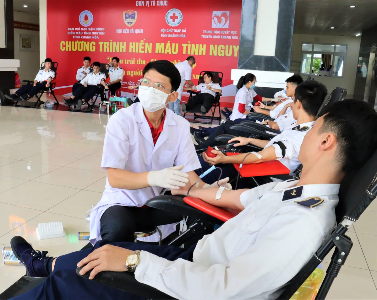 Học viện Hải qu&acirc;n tổ chức Chương tr&igrave;nh Hiến m&aacute;u t&igrave;nh nguyện năm 2026- Ảnh 3.