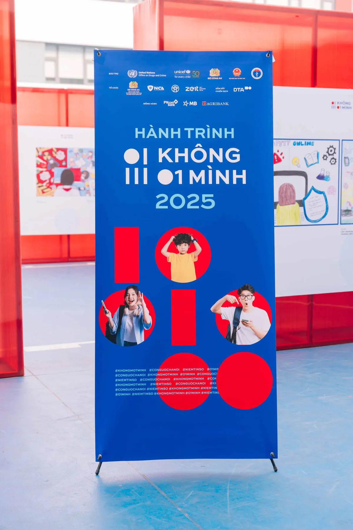  Khi &ldquo;Kh&ocirc;ng Một M&igrave;nh&rdquo; trở th&agrave;nh lời cam kết d&agrave;i hạn cho an to&agrave;n trực tuyến  - Ảnh 1.