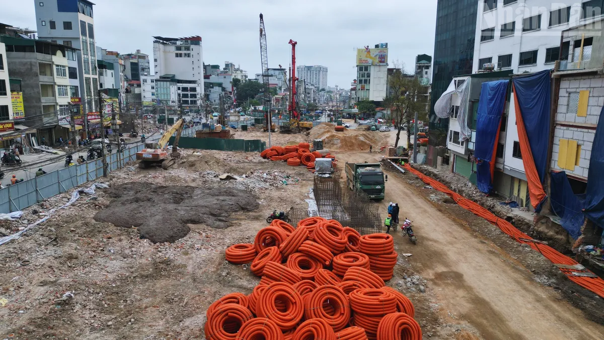 V&agrave;nh đai 1 đoạn Ho&agrave;ng Cầu - Voi Phục phấn đấu th&ocirc;ng tuyến trước 15/1 - Ảnh 3.