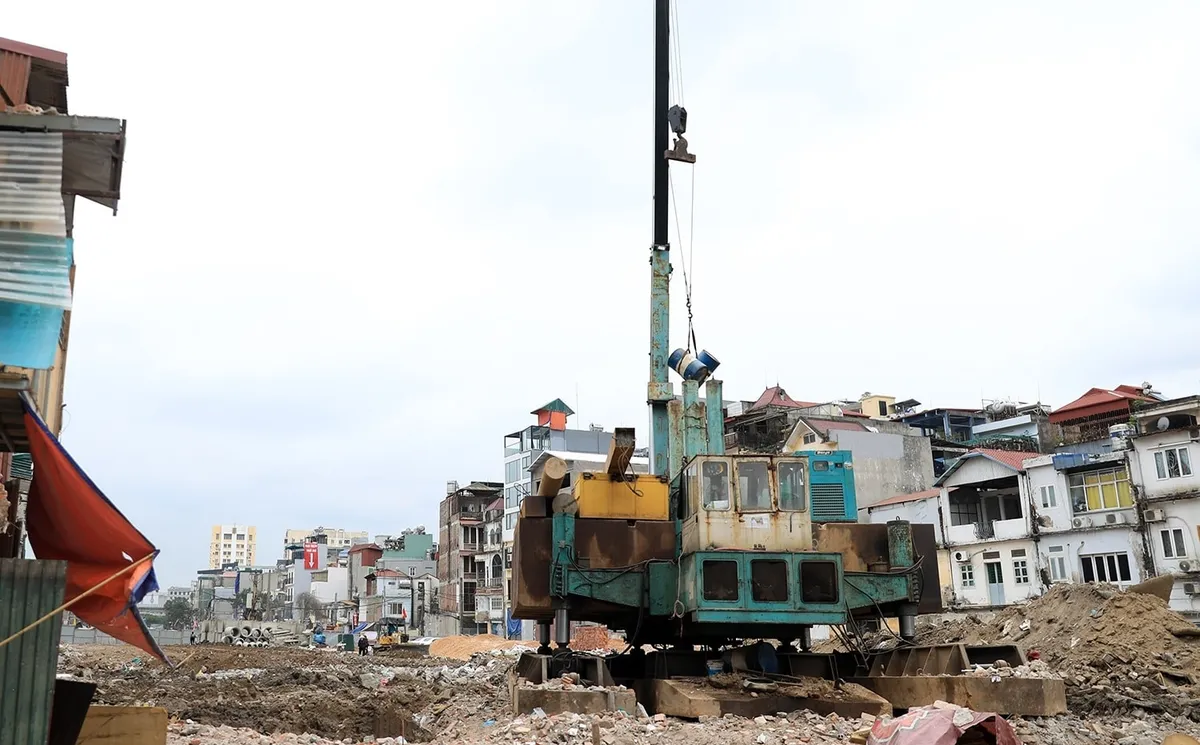 V&agrave;nh đai 1 đoạn Ho&agrave;ng Cầu - Voi Phục phấn đấu th&ocirc;ng tuyến trước 15/1 - Ảnh 2.