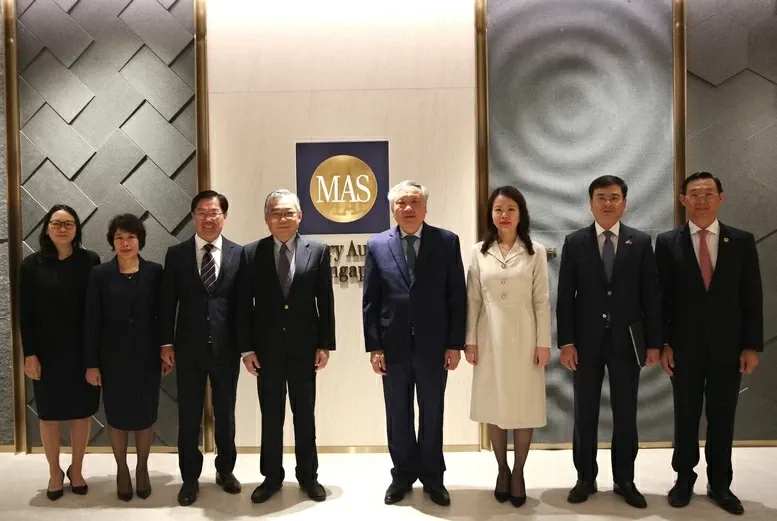 Singapore sẵn s&agrave;ng chia sẻ kinh nghiệm vận h&agrave;nh trung t&acirc;m t&agrave;i ch&iacute;nh quốc tế với Việt Nam- Ảnh 1.