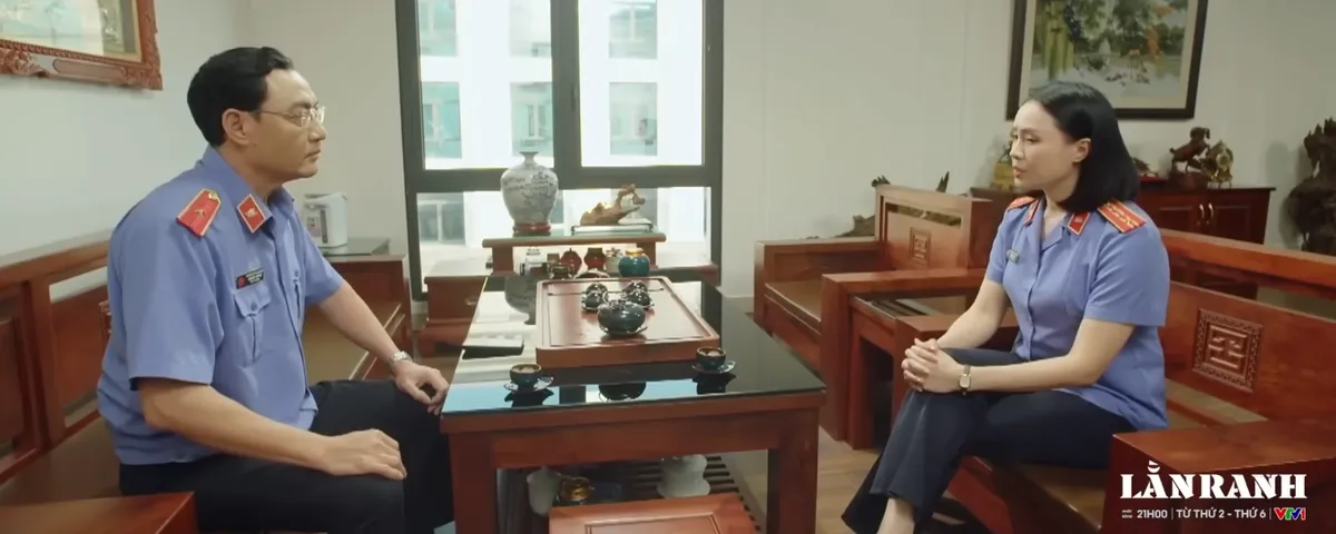 Lằn ranh - Tập 50: Thiệu bỏ trốn - Ảnh 1.