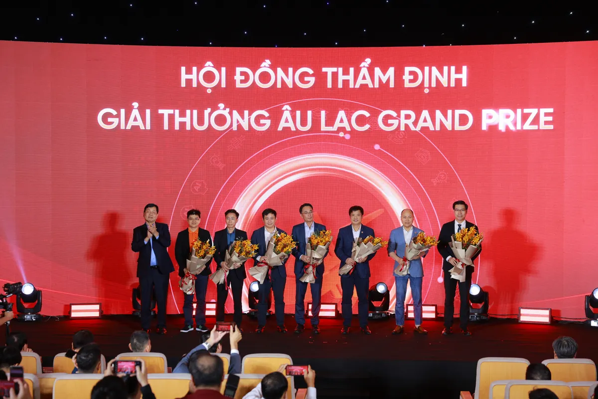 Khởi động Giải thưởng &Acirc;u Lạc Grand Prize trị gi&aacute; 1 triệu USD- Ảnh 1.