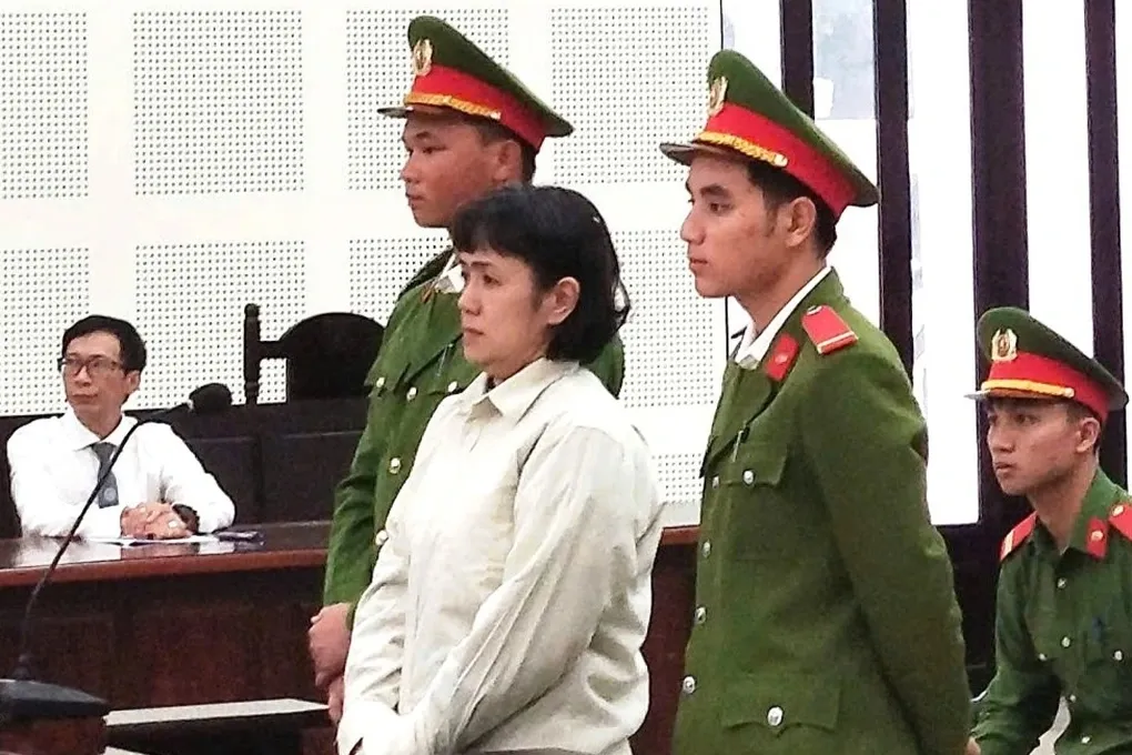 Cựu Ph&oacute; Tổng gi&aacute;m đốc C&ocirc;ng ty B&aacute;ch Đạt An lĩnh &aacute;n t&ugrave; chung th&acirc;n- Ảnh 1.