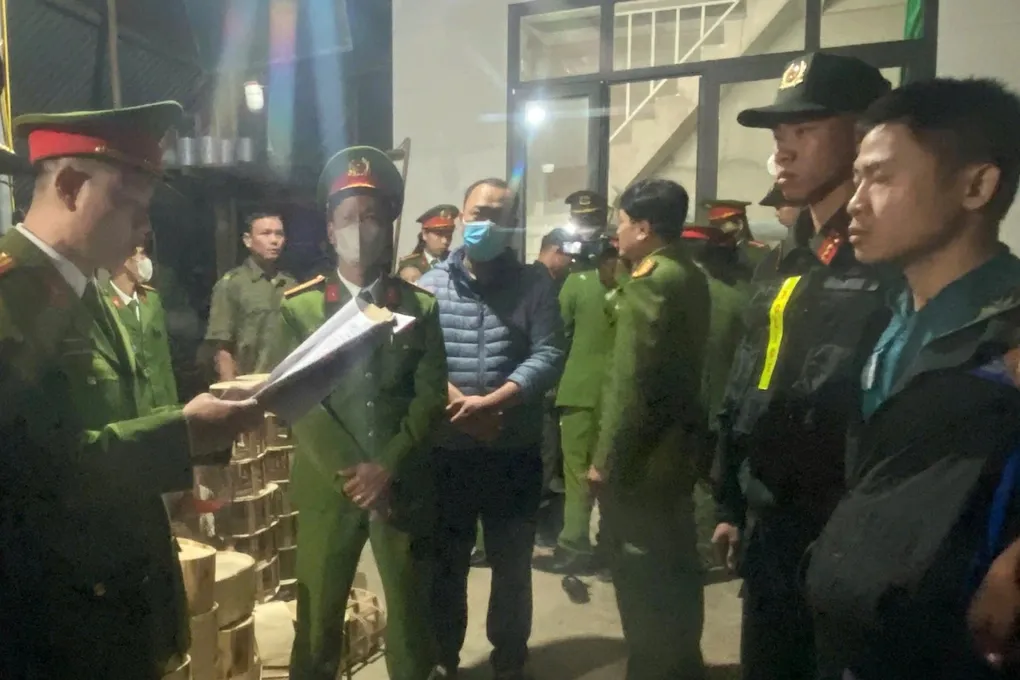 Khởi tố người đ&agrave;n &ocirc;ng ở Quảng Trị chiếm giữ gần nửa tỷ đồng do chuyển nhầm- Ảnh 1.