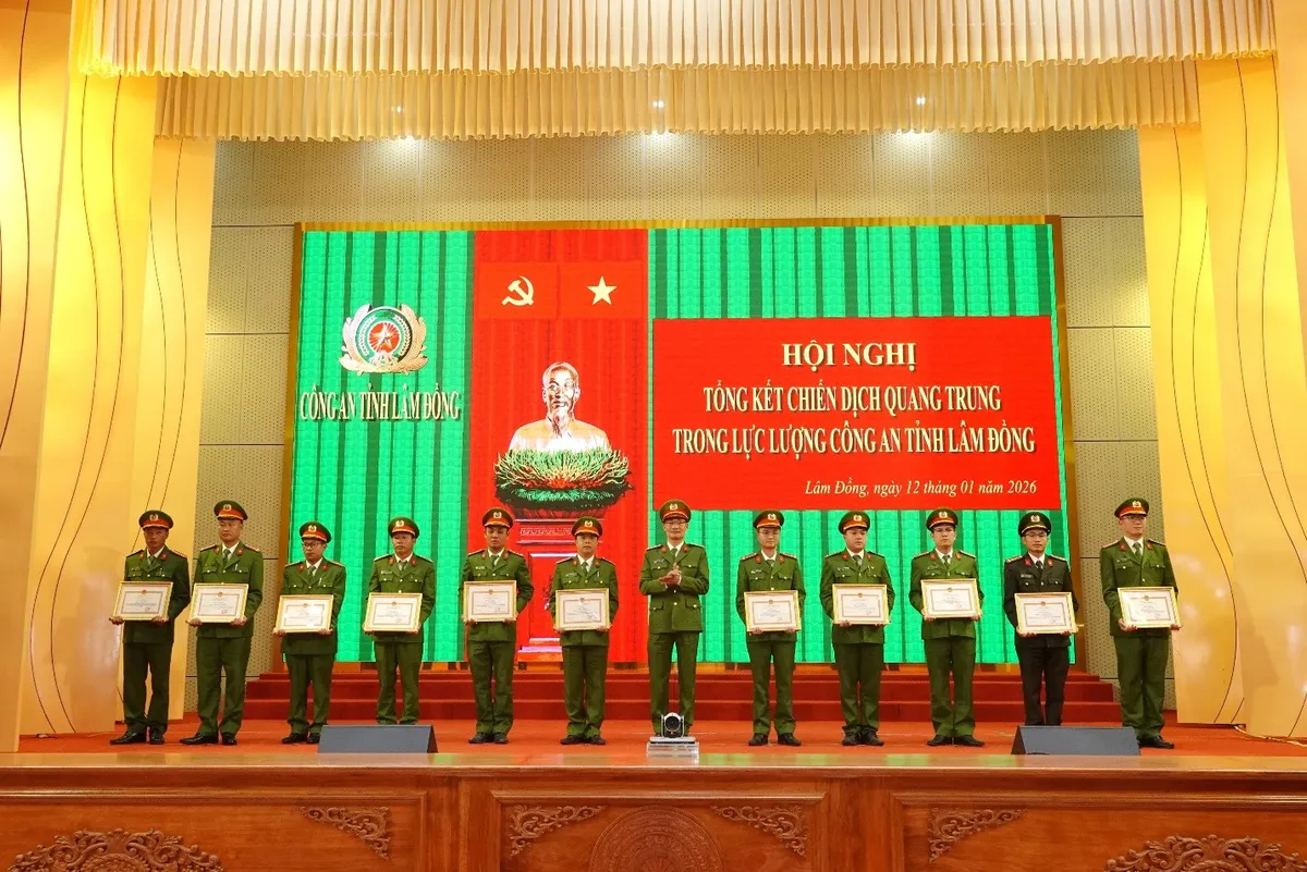 C&ocirc;ng an tỉnh L&acirc;m Đồng tổng kết Chiến dịch Quang Trung- Ảnh 5.