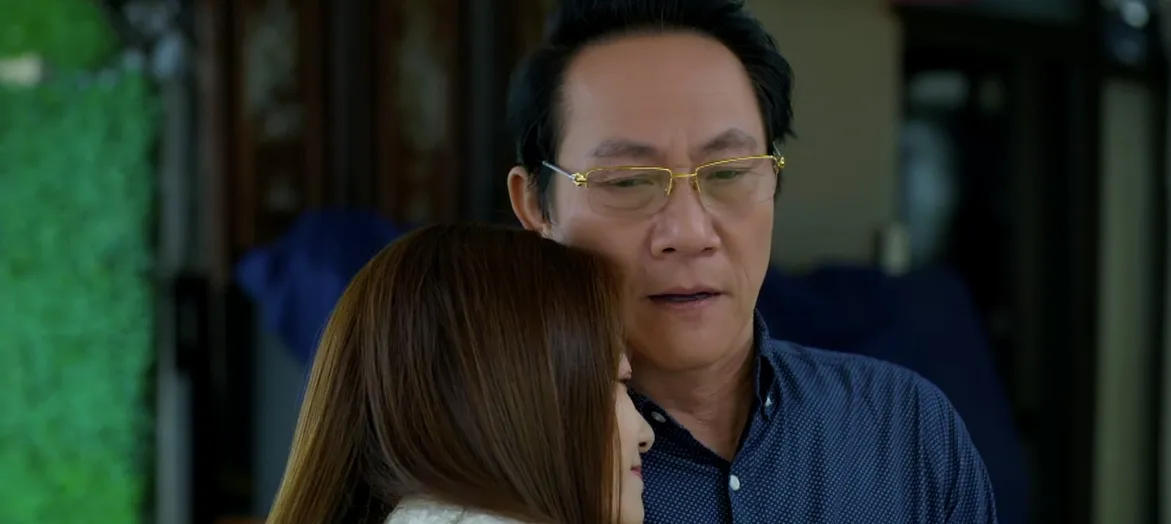 Gia đ&igrave;nh tr&aacute;i dấu - Tập 19: Vợ U60 muốn ly h&ocirc;n sau kết quả ADN- Ảnh 1.