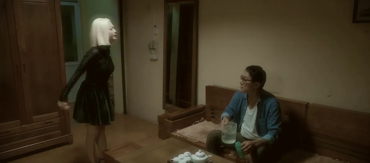 Gia đ&igrave;nh tr&aacute;i dấu - Tập 19: Vợ U60 muốn ly h&ocirc;n sau kết quả ADN- Ảnh 6.