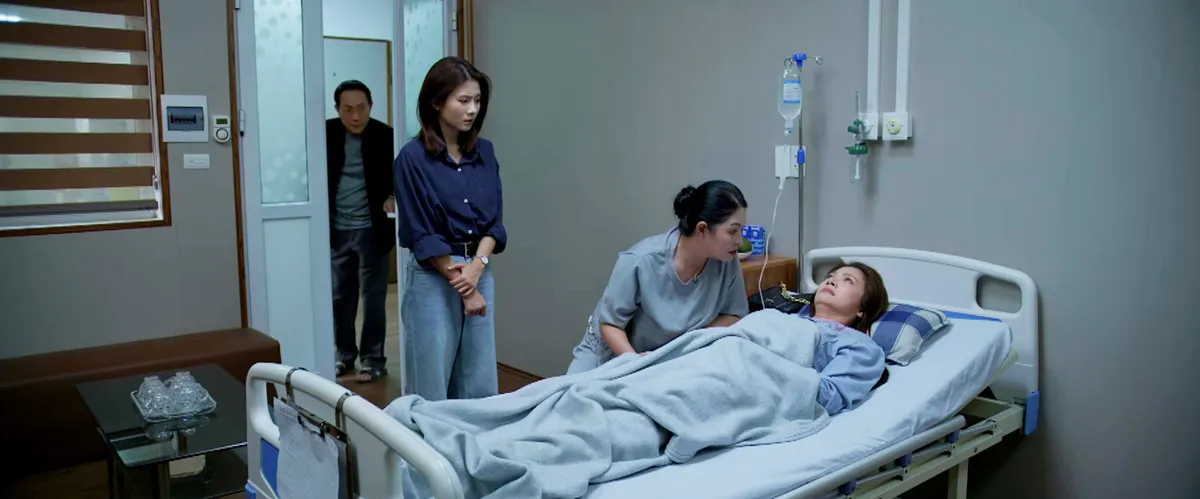 Gia đ&igrave;nh tr&aacute;i dấu - Tập 19: Vợ U60 muốn ly h&ocirc;n sau kết quả ADN- Ảnh 9.