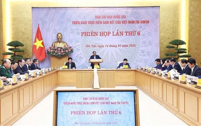Thủ tướng Phạm Minh Chính chủ trì phiên họp lần thứ 6 Ban Chỉ đạo thực hiện cam kết của Việt Nam tại COP 26. Ảnh: Dương Giang/TTXVN