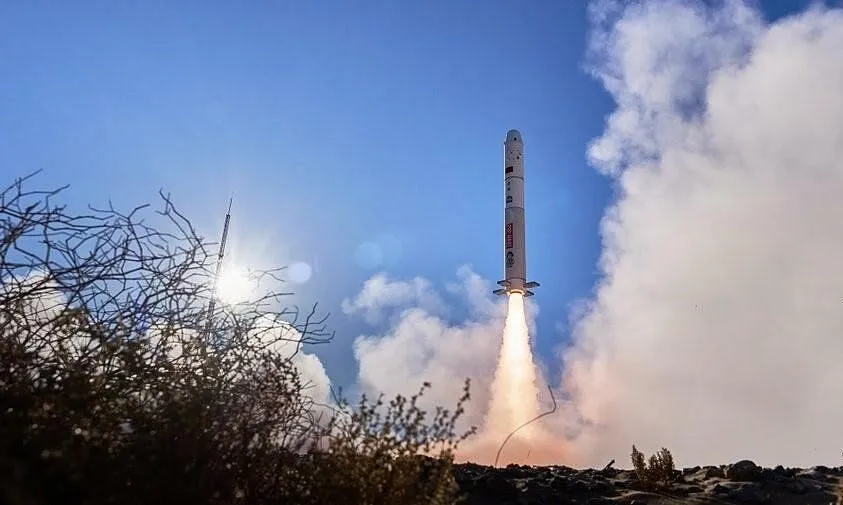 T&agrave;u vũ trụ thương mại Trung Quốc bay cận quỹ đạo th&agrave;nh c&ocirc;ng- Ảnh 1.