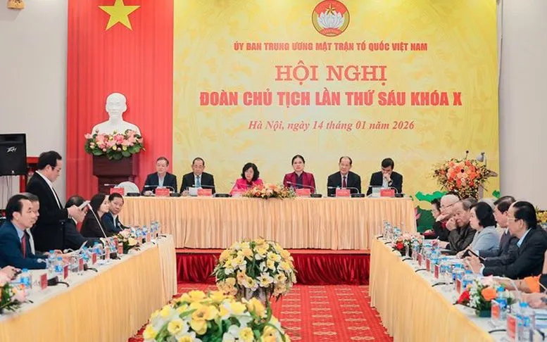 Các đại biểu dự Hội Nghị Đoàn Chủ tịch Uỷ ban Trung ương MTTQ Việt Nam lần thứ 6, khóa X