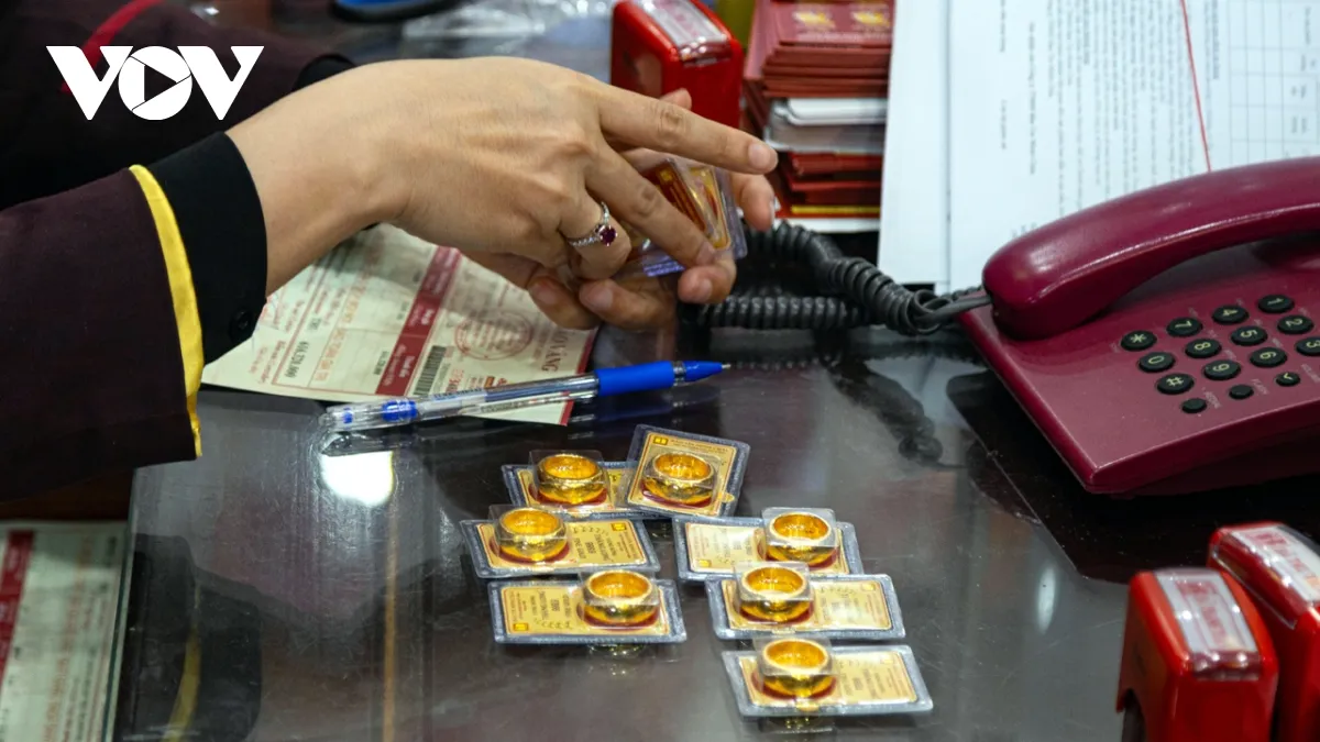Gi&aacute; v&agrave;ng h&ocirc;m nay 14/1: V&agrave;ng trong nước tăng s&aacute;t 163 triệu đồng/lượng
- Ảnh 1.