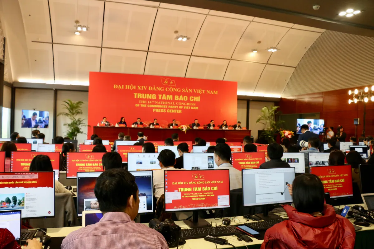 Khai trương Trung t&acirc;m B&aacute;o ch&iacute; Đại hội XIV của Đảng - Ảnh 2.