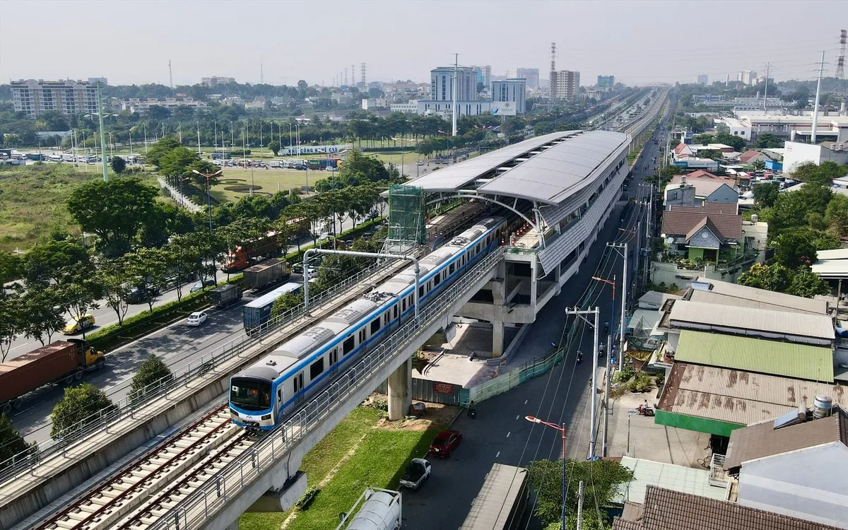 Ban Thường vụ Thành ủy TP. Hồ Chí Minh ban hành nghị quyết, đến 2030 có 187km metro