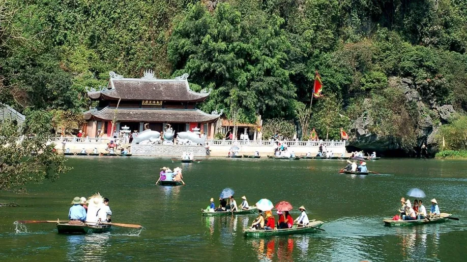 Ch&ugrave;a Hương trước m&ugrave;a lễ hội 2026: Quyết liệt trả lại kh&ocirc;ng gian t&acirc;m linh thanh tịnh- Ảnh 1.