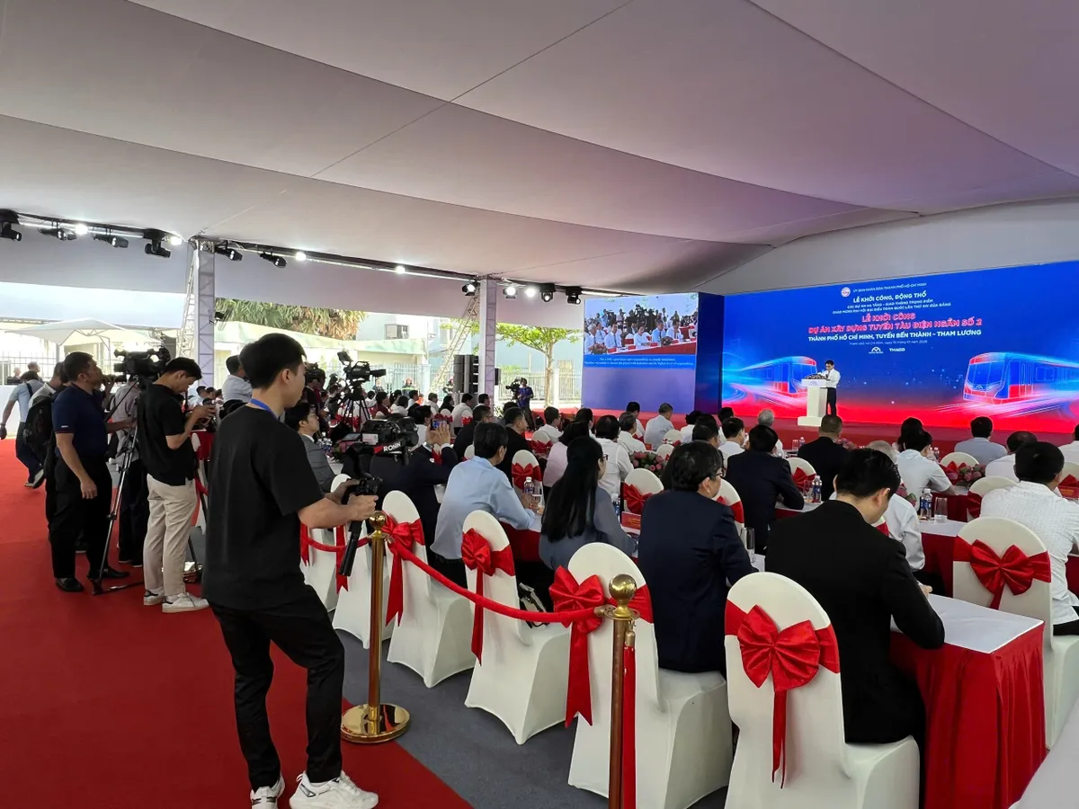 Metro số 2 TP Hồ Ch&iacute; Minh ch&iacute;nh thức khởi c&ocirc;ng, hẹn về đ&iacute;ch qu&yacute; 4/2030- Ảnh 1.