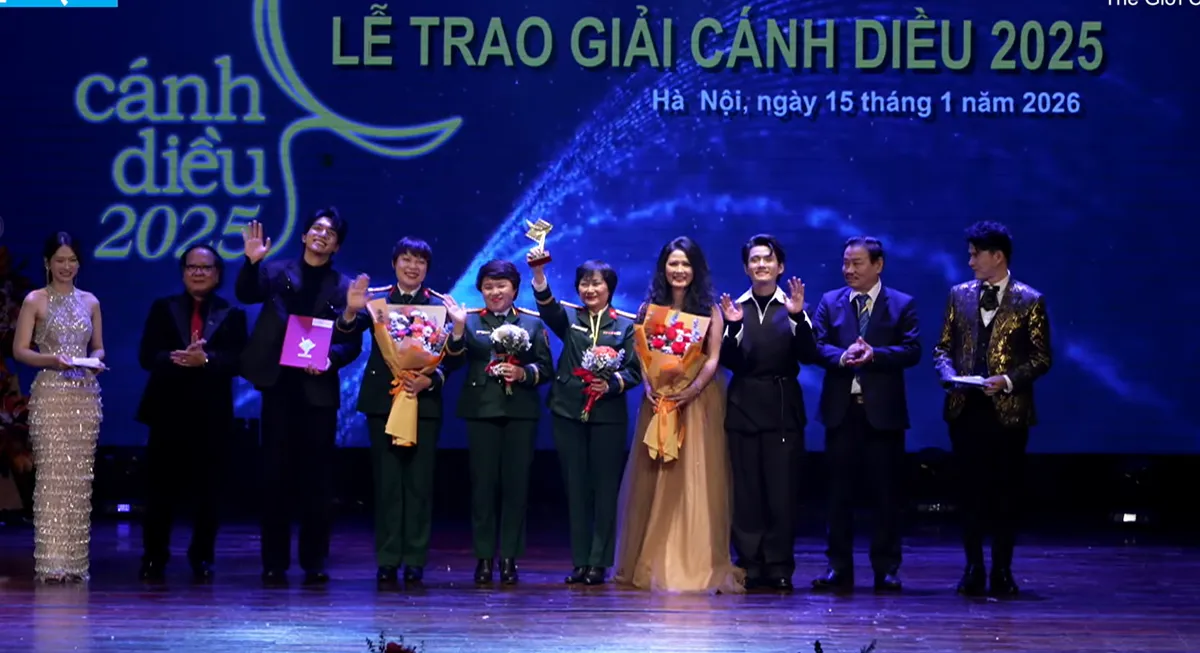 "Mưa đỏ" nối tiếp chuỗi th&agrave;nh c&ocirc;ng với giải Phim xuất sắc tại C&aacute;nh diều 2025- Ảnh 1.