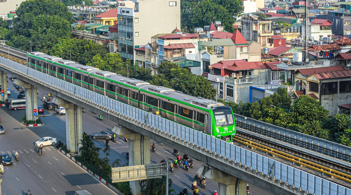 Metro H&agrave; Nội bứt ph&aacute; năm 2025: Đ&oacute;n hơn 20,6 triệu lượt kh&aacute;ch, giảm &aacute;p lực trợ gi&aacute; ng&acirc;n s&aacute;ch - Ảnh 1.