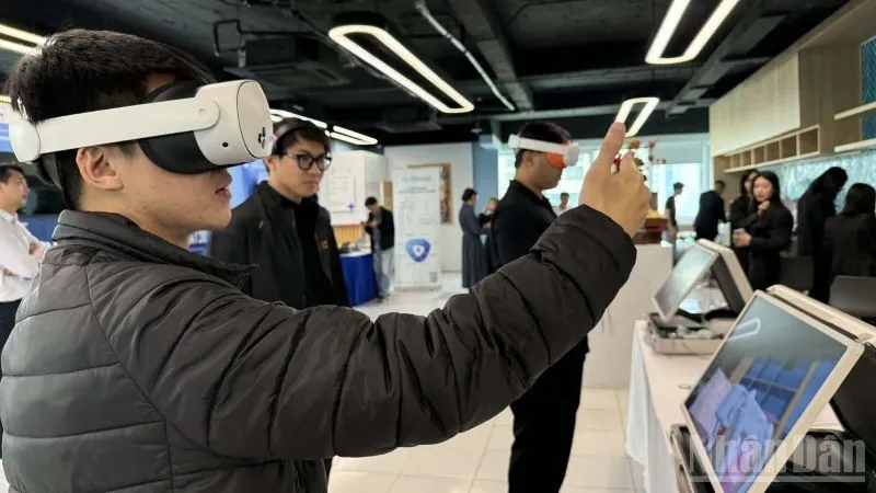 Phi&ecirc;n tr&igrave;nh diễn c&aacute;c giải ph&aacute;p tr&iacute; tuệ nh&acirc;n tạo (AI) nổi bật- Ảnh 1.