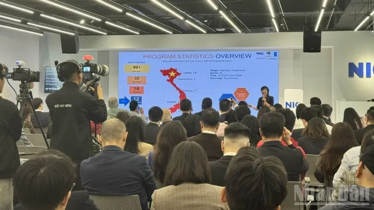 Phi&ecirc;n tr&igrave;nh diễn c&aacute;c giải ph&aacute;p tr&iacute; tuệ nh&acirc;n tạo (AI) nổi bật- Ảnh 5.