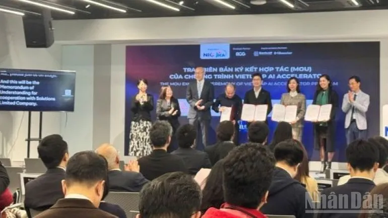 Phi&ecirc;n tr&igrave;nh diễn c&aacute;c giải ph&aacute;p tr&iacute; tuệ nh&acirc;n tạo (AI) nổi bật- Ảnh 4.