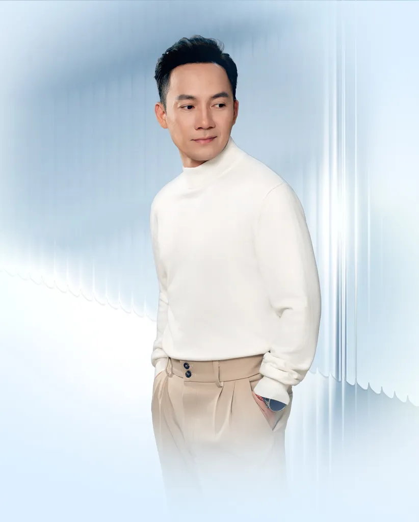 Điểm tựa gia đ&igrave;nh cho h&agrave;nh tr&igrave;nh 30 năm hoạt động nghệ thuật của rapper Tiến Đạt - Ảnh 1.