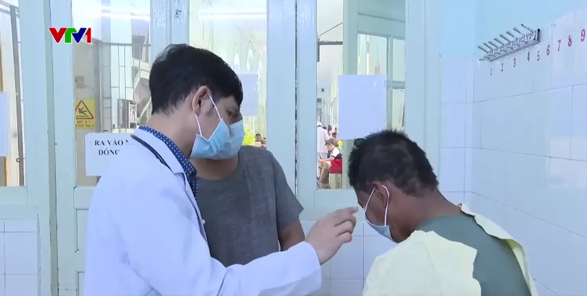 Hiểm họa ph&aacute;o lậu cận Tết - Ảnh 4.