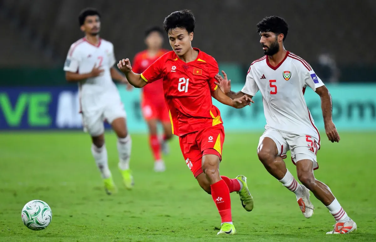U23 Việt Nam quả cảm hạ UAE 3-2 sau 120 ph&uacute;t, gi&agrave;nh v&eacute; v&agrave;o b&aacute;n kết ch&acirc;u &Aacute;- Ảnh 1.