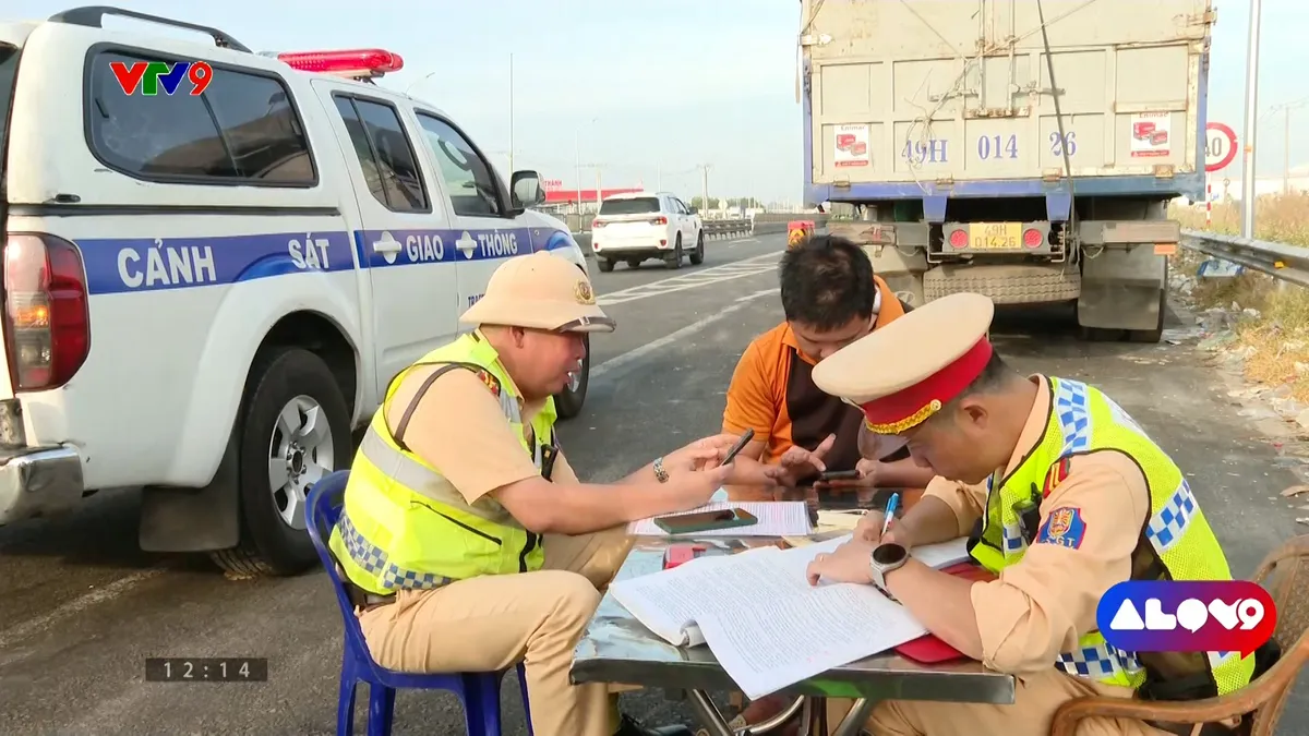 Giải pháp kiến nghị của tài xế trên cao tốc TP. Hồ Chí Minh - Vân Phong